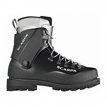 chaussure pour l'ascension de l'elbrus par la route classique